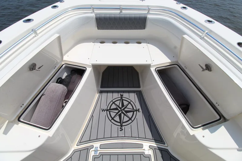 Three Sisters Yacht Photos Pics 