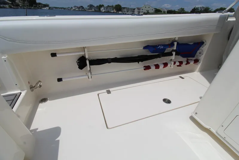 Three Sisters Yacht Photos Pics 