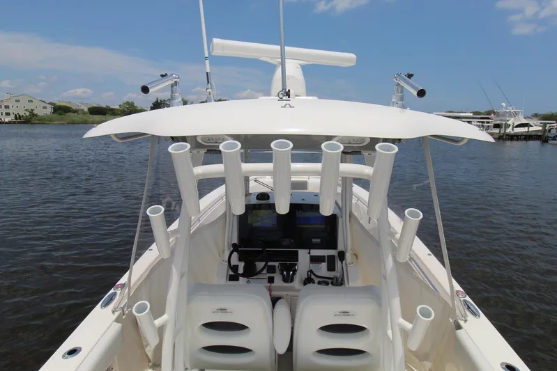 Three Sisters Yacht Photos Pics 