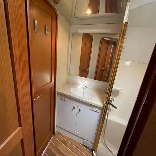 Obsession Yacht Photos Pics 