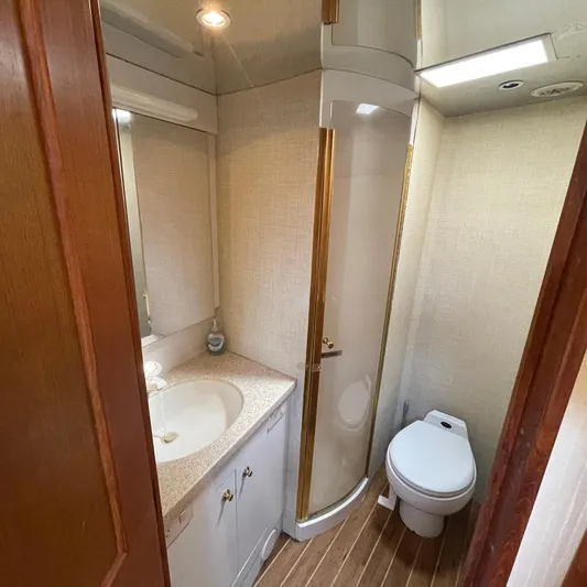 Obsession Yacht Photos Pics 