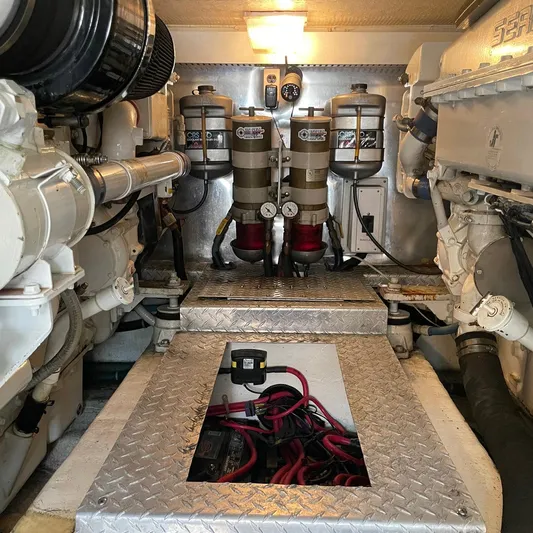 Obsession Yacht Photos Pics 