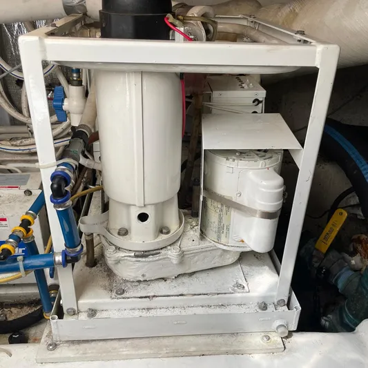 Obsession Yacht Photos Pics 