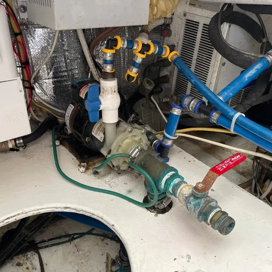 Obsession Yacht Photos Pics 