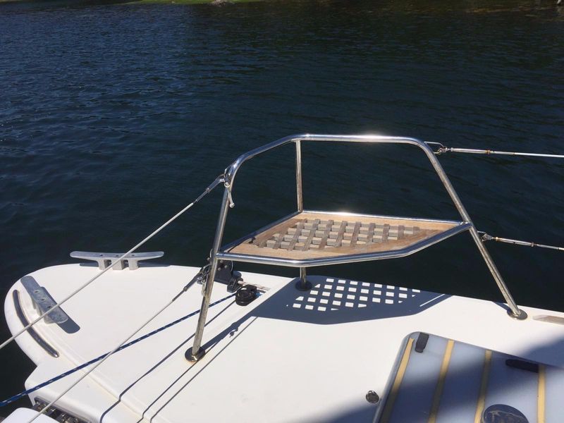 2005 Catana 582