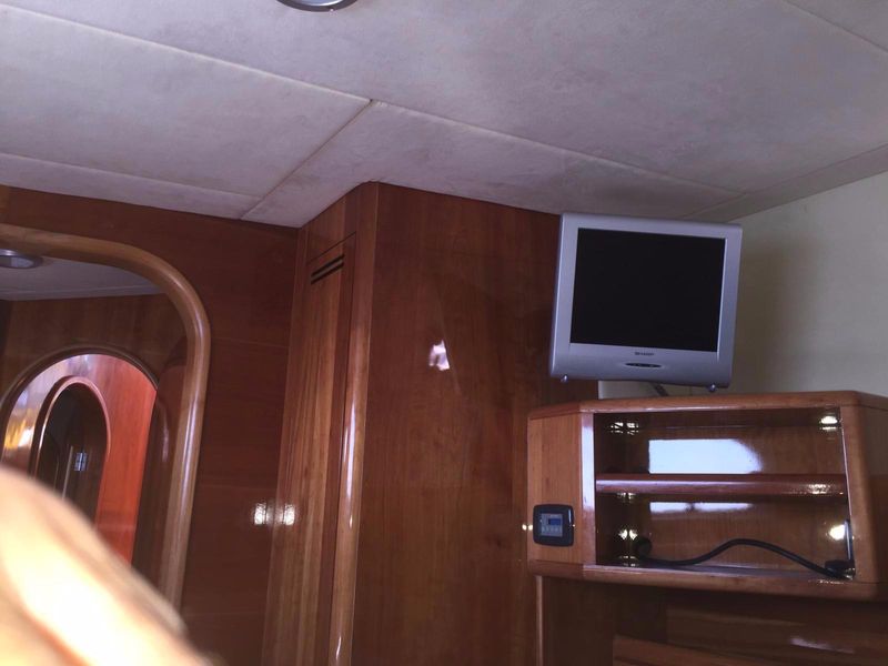 2005 Catana 582