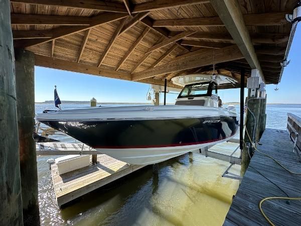 2019 Chris-Craft Catalina 30