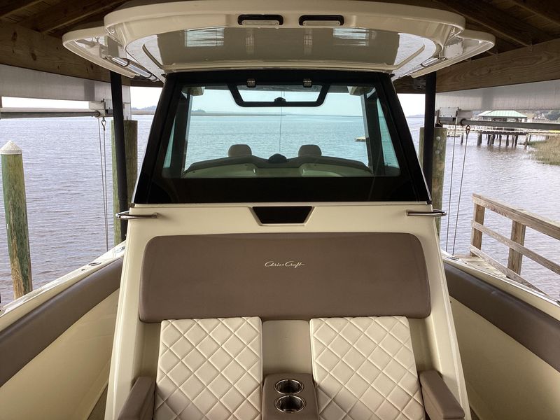 2019 Chris-Craft Catalina 30