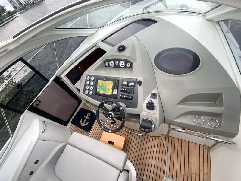 2014 Beneteau 38