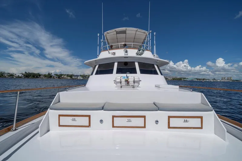  Yacht Photos Pics 1971 Matthews Voyager yacht on calm water under a clear blue sky.