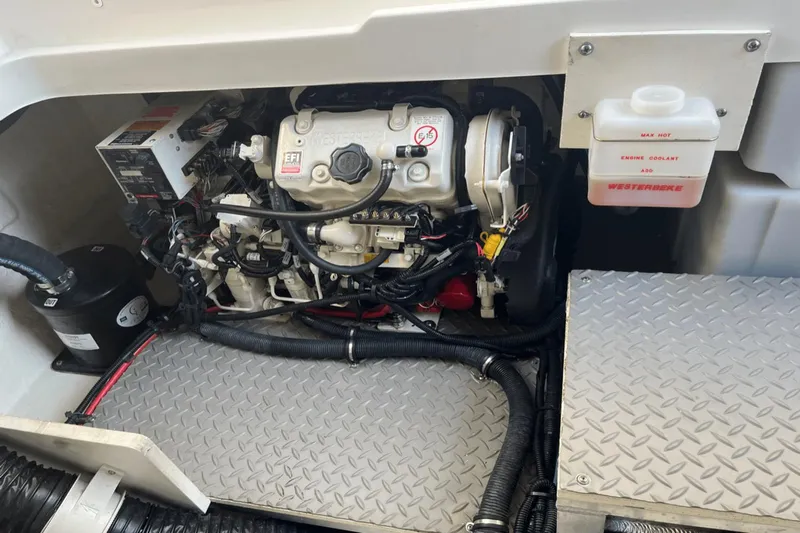 Might Could Yacht Photos Pics 