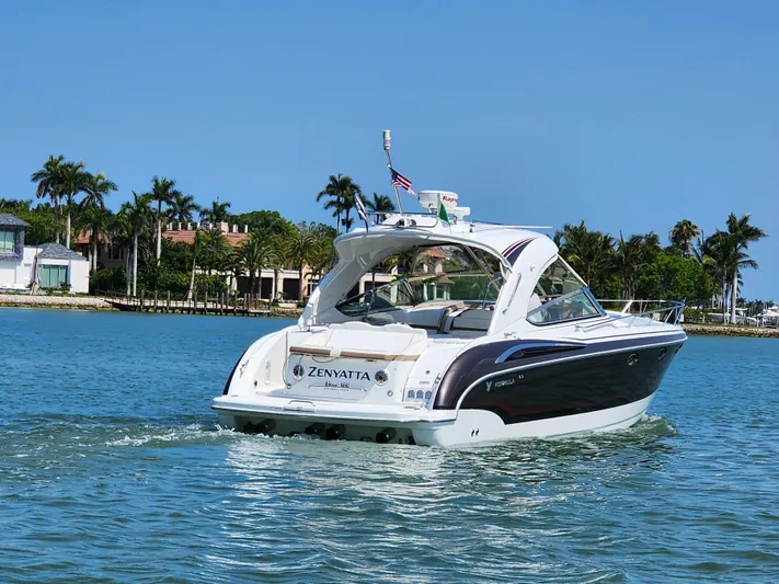 Zenyatta Yacht Photos Pics 