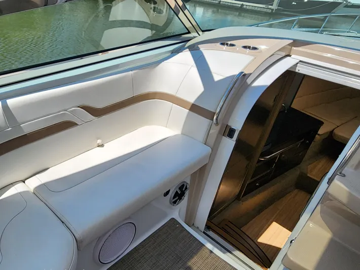 Zenyatta Yacht Photos Pics 