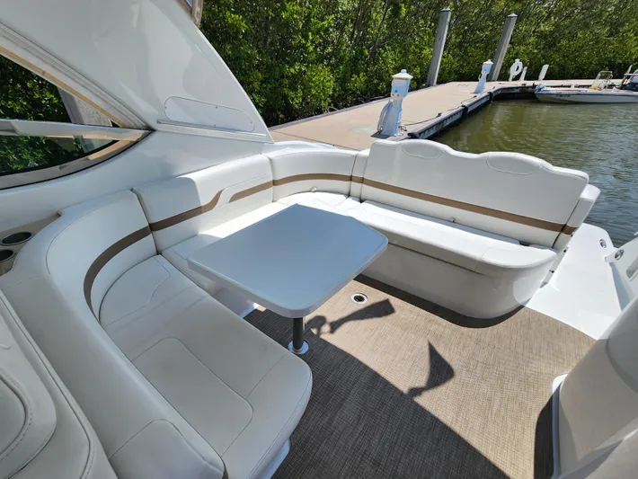 Zenyatta Yacht Photos Pics 