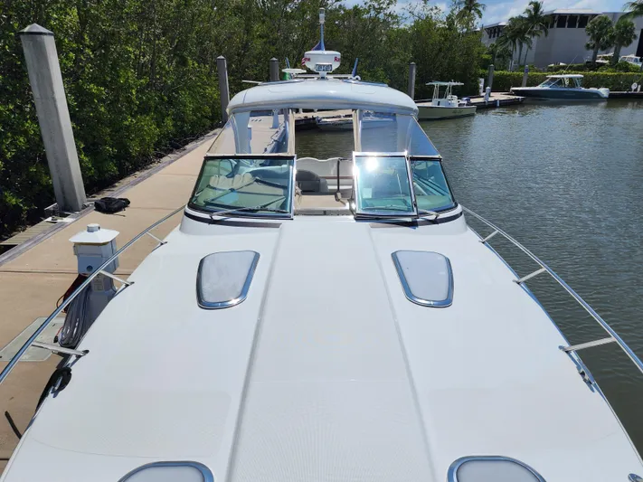 Zenyatta Yacht Photos Pics 