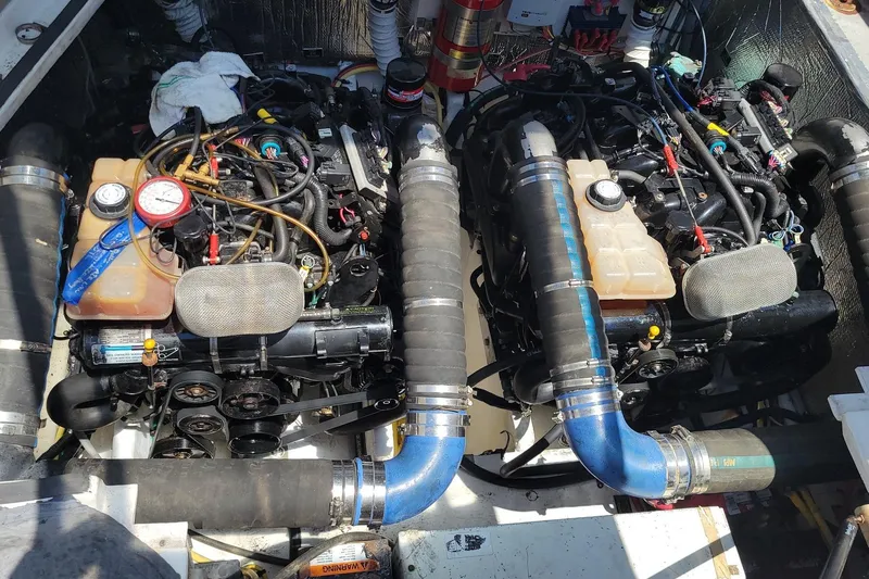 Grandcru Yacht Photos Pics Twin engines in a 2005 Cruisers Yachts 340 Express boat engine compartment.