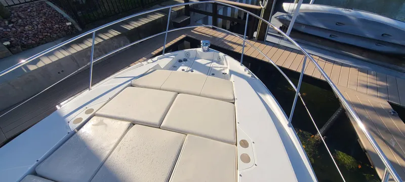  Yacht Photos Pics 2022 REGAL 38 XO - Image 9