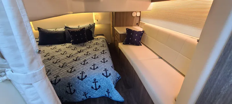  Yacht Photos Pics 2022 REGAL 38 XO - Image 35