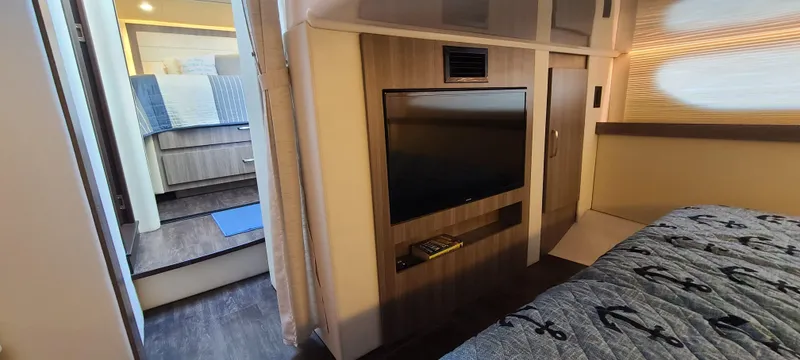  Yacht Photos Pics 2022 REGAL 38 XO - Image 32