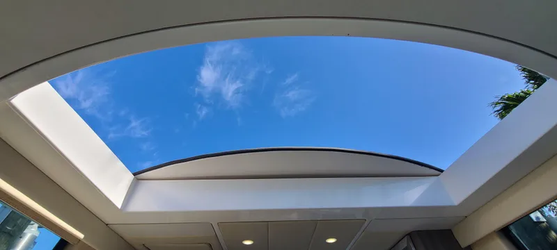  Yacht Photos Pics 2022 REGAL 38 XO - Image 12