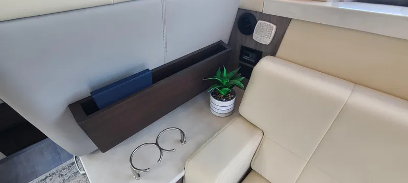  Yacht Photos Pics 2022 REGAL 38 XO - Image 27