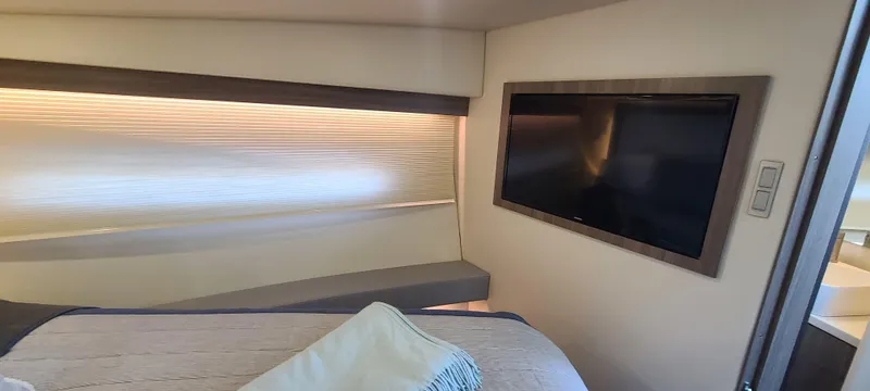  Yacht Photos Pics 2022 REGAL 38 XO - Image 37