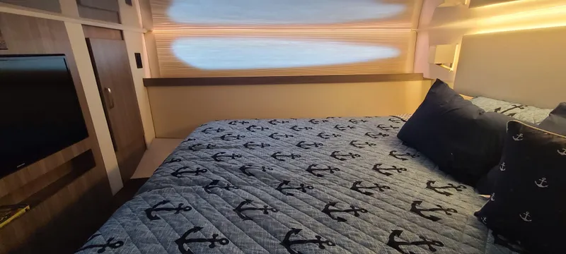  Yacht Photos Pics 2022 REGAL 38 XO - Image 31