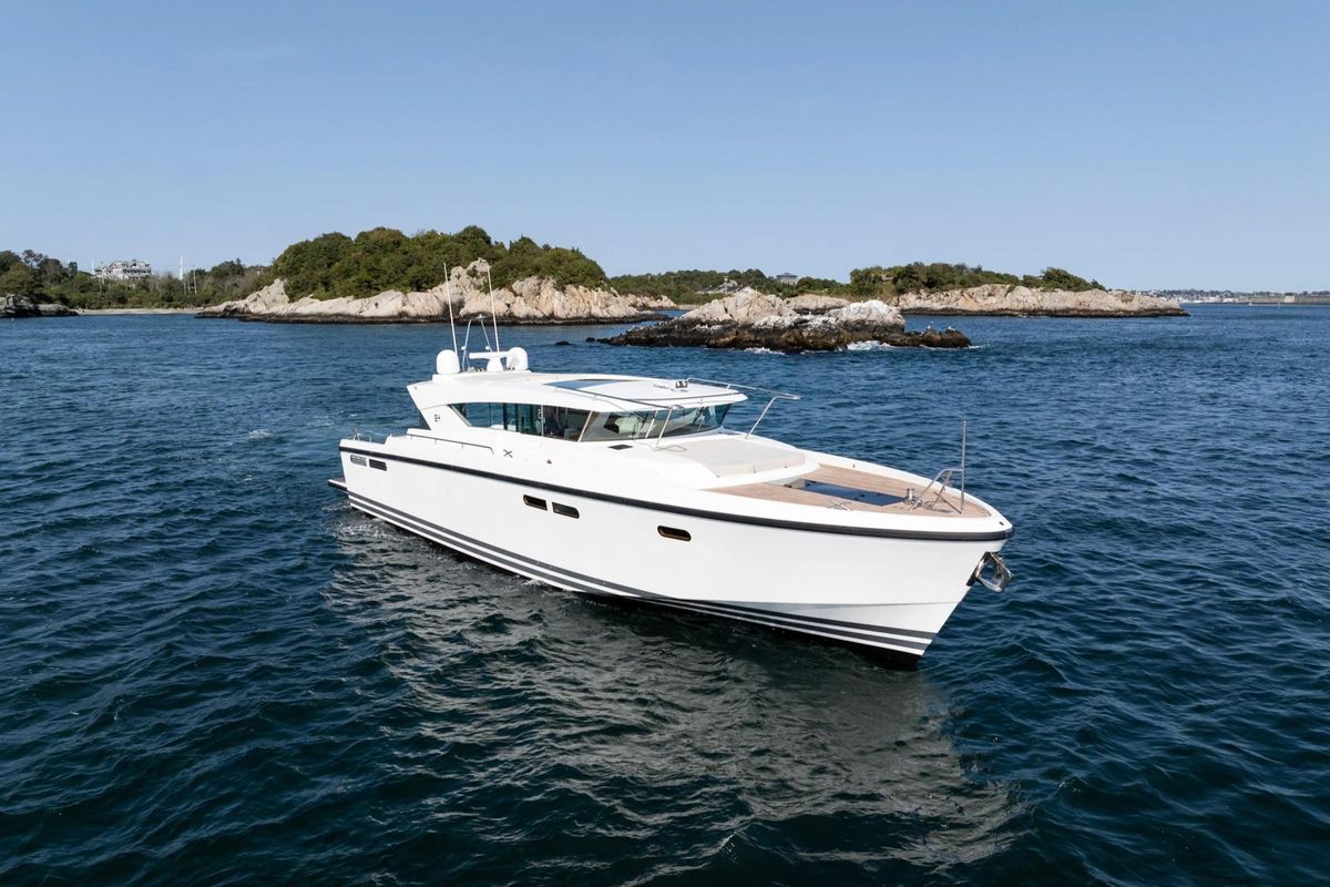 2017 Delta Powerboats 60 