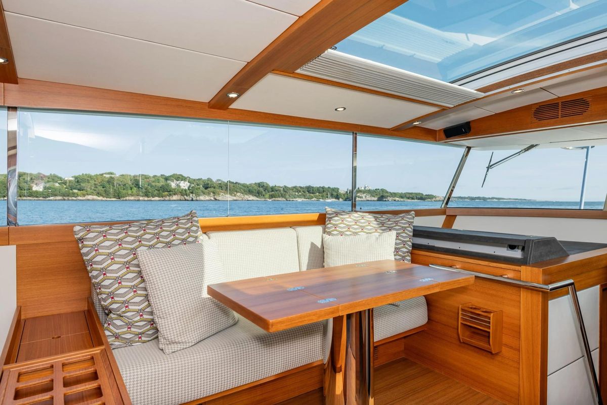 2017 Delta Powerboats 60 