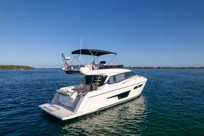 Ferretti Yachts 500