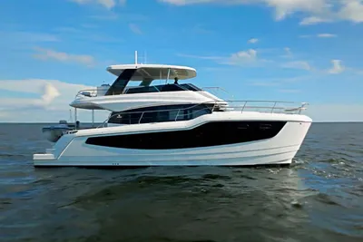 Aquila 50 Power Catamaran