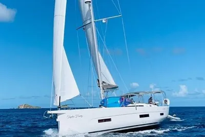 Dufour 530