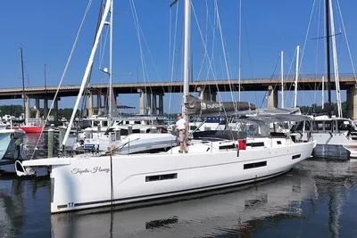 Dufour 530