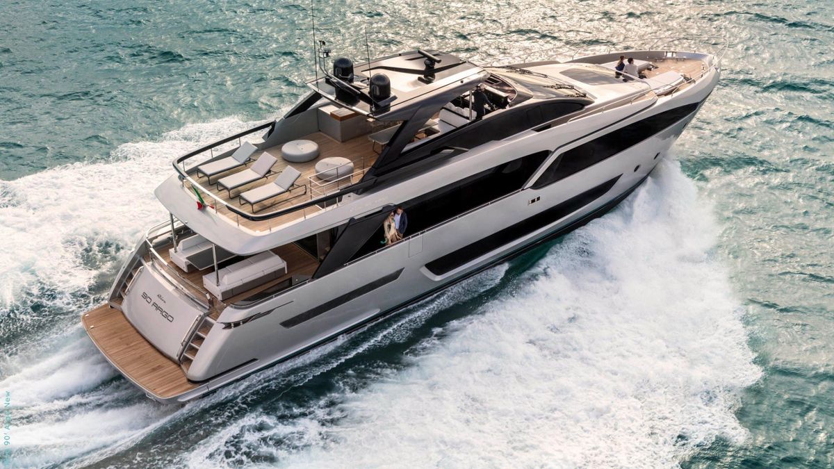 2018 Riva 93 