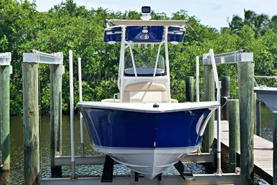 NauticStar 2302 Legacy