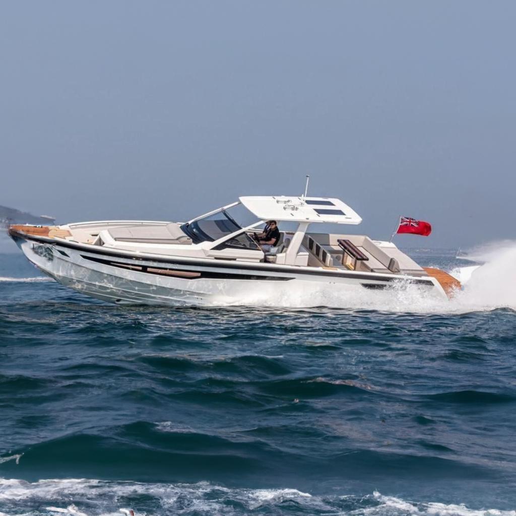 2022 Windy SR44 Blackhawk