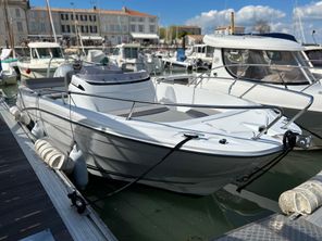 2023 Jeanneau Cap Camarat 6.5 CC