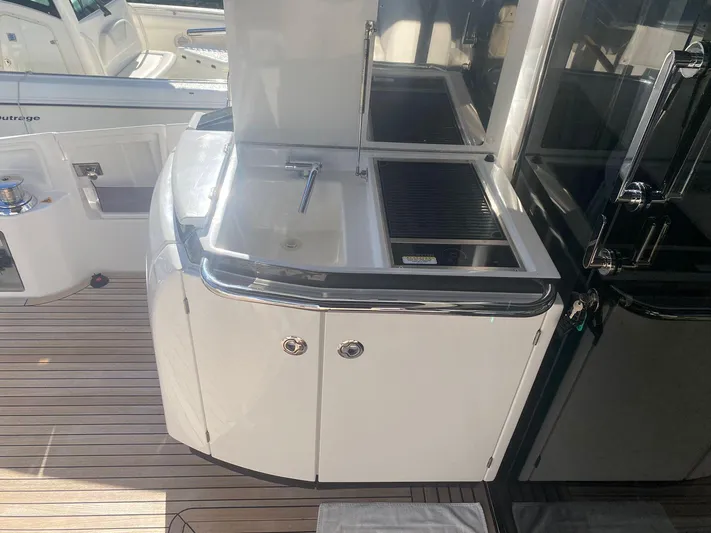 P1 (2021 Azimut S6 @vallarta) Yacht Photos Pics 