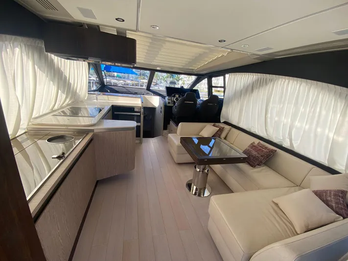 P1 (2021 Azimut S6 @vallarta) Yacht Photos Pics 