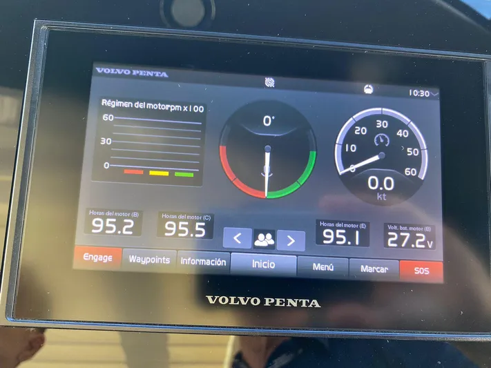 P1 (2021 Azimut S6 @vallarta) Yacht Photos Pics 