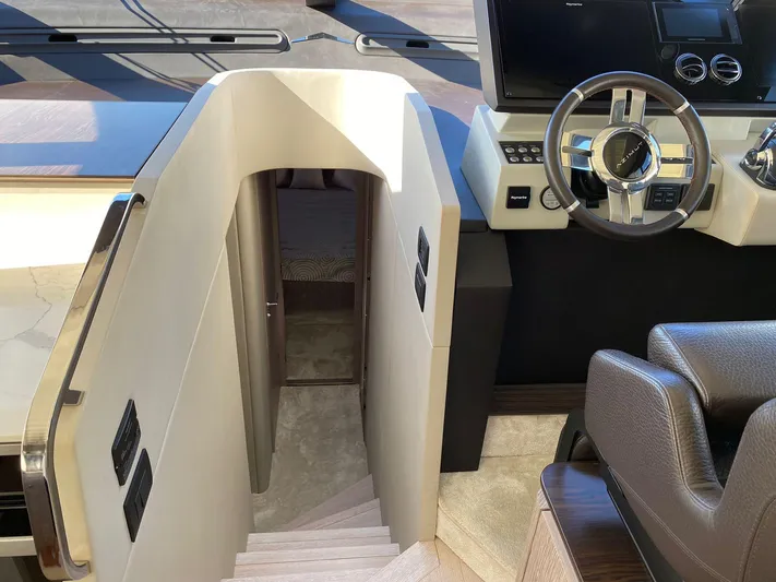 P1 (2021 Azimut S6 @vallarta) Yacht Photos Pics 