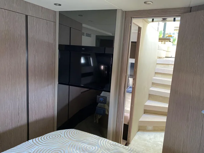 P1 (2021 Azimut S6 @vallarta) Yacht Photos Pics 