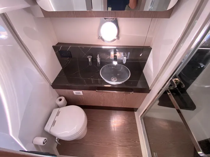 P1 (2021 Azimut S6 @vallarta) Yacht Photos Pics 