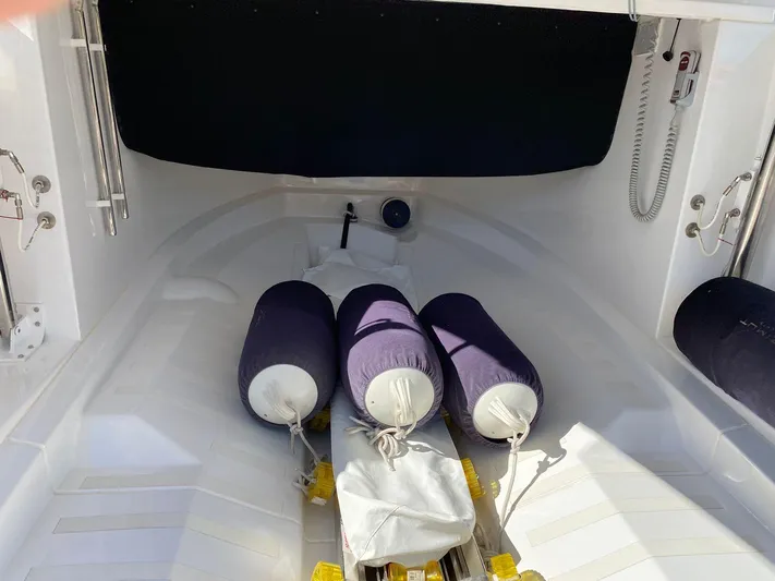 P1 (2021 Azimut S6 @vallarta) Yacht Photos Pics 