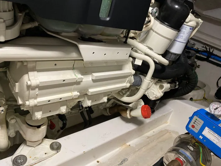 P1 (2021 Azimut S6 @vallarta) Yacht Photos Pics 