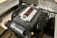 2024 Chris-Craft Launch 28 GT engine, featuring a 6.2L 350 horsepower motor.
