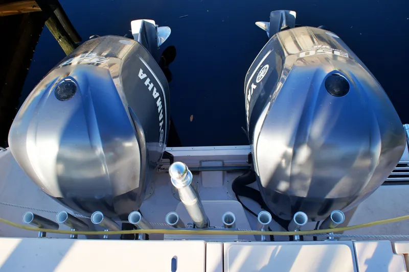  Yacht Photos Pics 2013 GRADY-WHITE 335 FREEDOM - Image 29