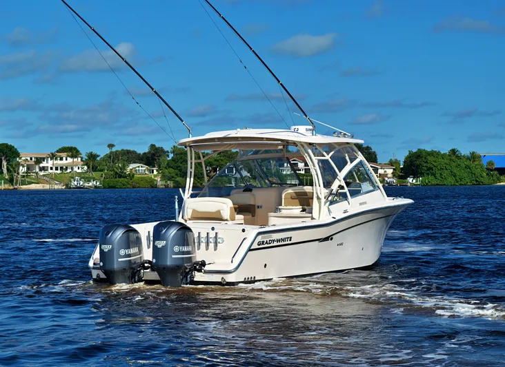  Yacht Photos Pics 2013 GRADY-WHITE 335 FREEDOM - Image 8