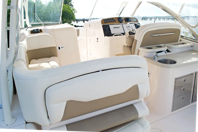  Yacht Photos Pics 2013 GRADY-WHITE 335 FREEDOM - Image 42