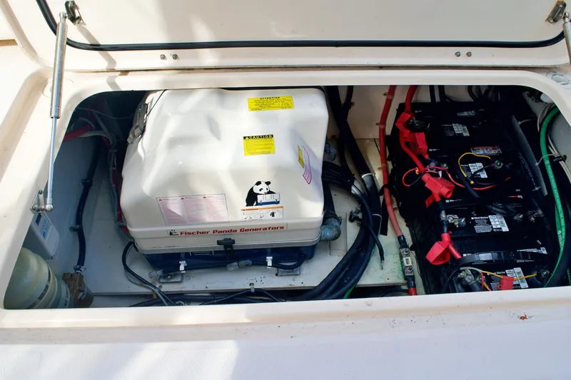  Yacht Photos Pics 2013 GRADY-WHITE 335 FREEDOM - Image 45